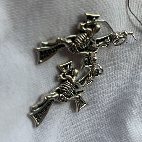 Artisan Skeleton cross earrings sterling silver hooks Halloween - Picture 9 of 9